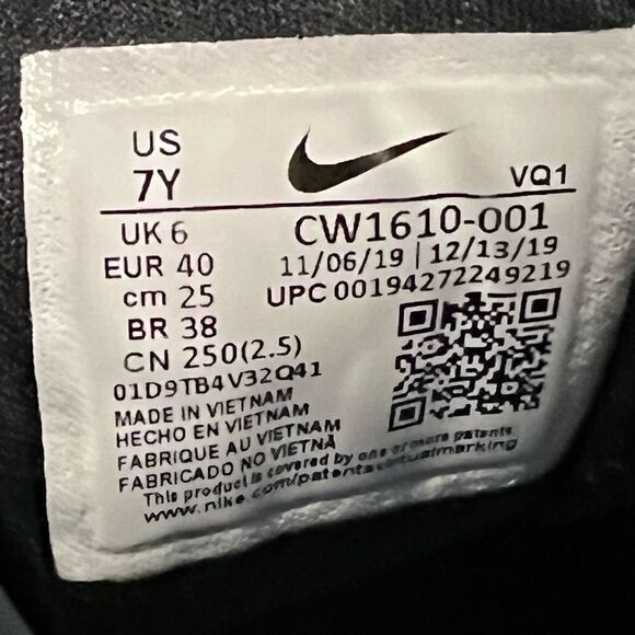 Girls NIKE Star Runner 2 Floral Graphic Athletic Shoes / Size 7 Youth - 8.5 W - Picture 8 of 9